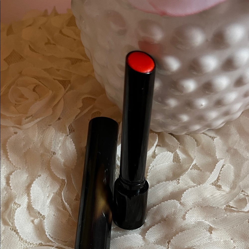 Victoria Beckham Posh Lipstick